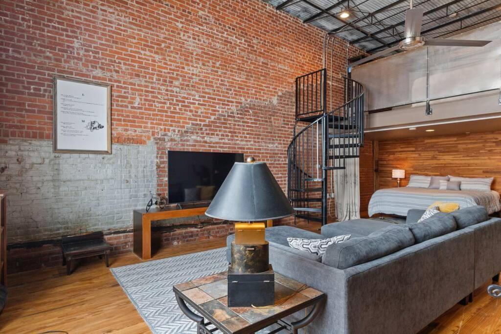 Cajun Stays-Buchanan Loft #4 Lafayette Extérieur photo